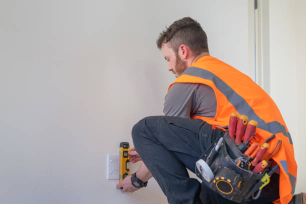 Best Electrical Outlet Repair  in Fayetteville, AL